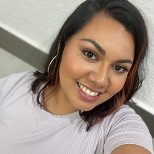 Meet your Posher, Gabriela